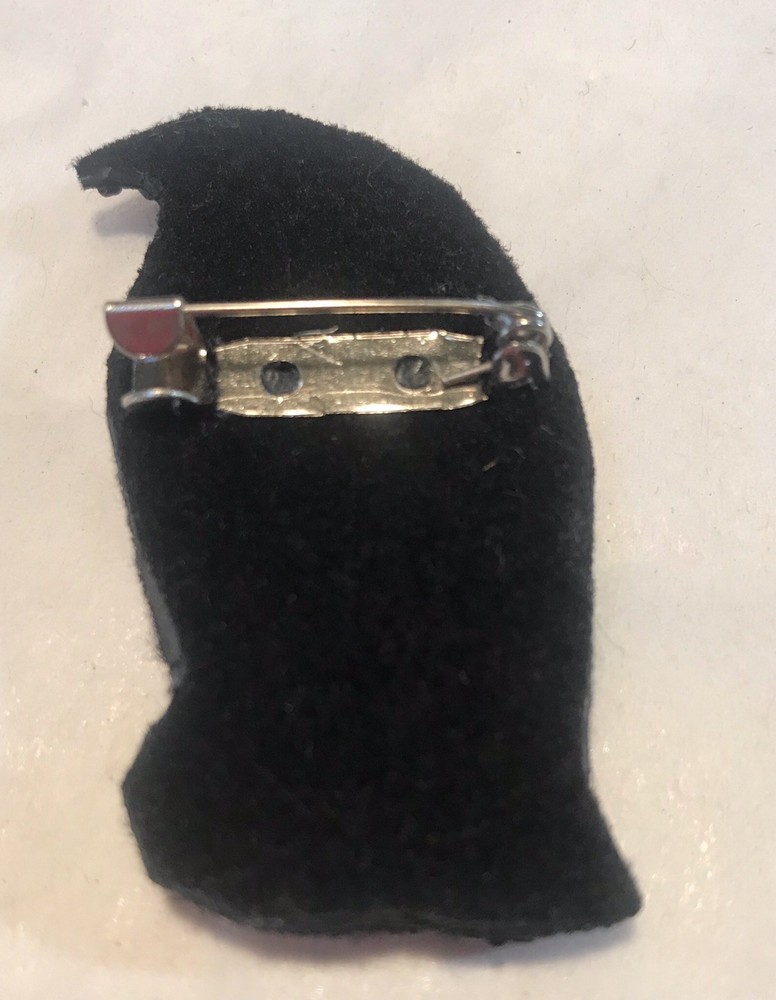 Hand Beaded Brooch Pin Penguin 2.5”