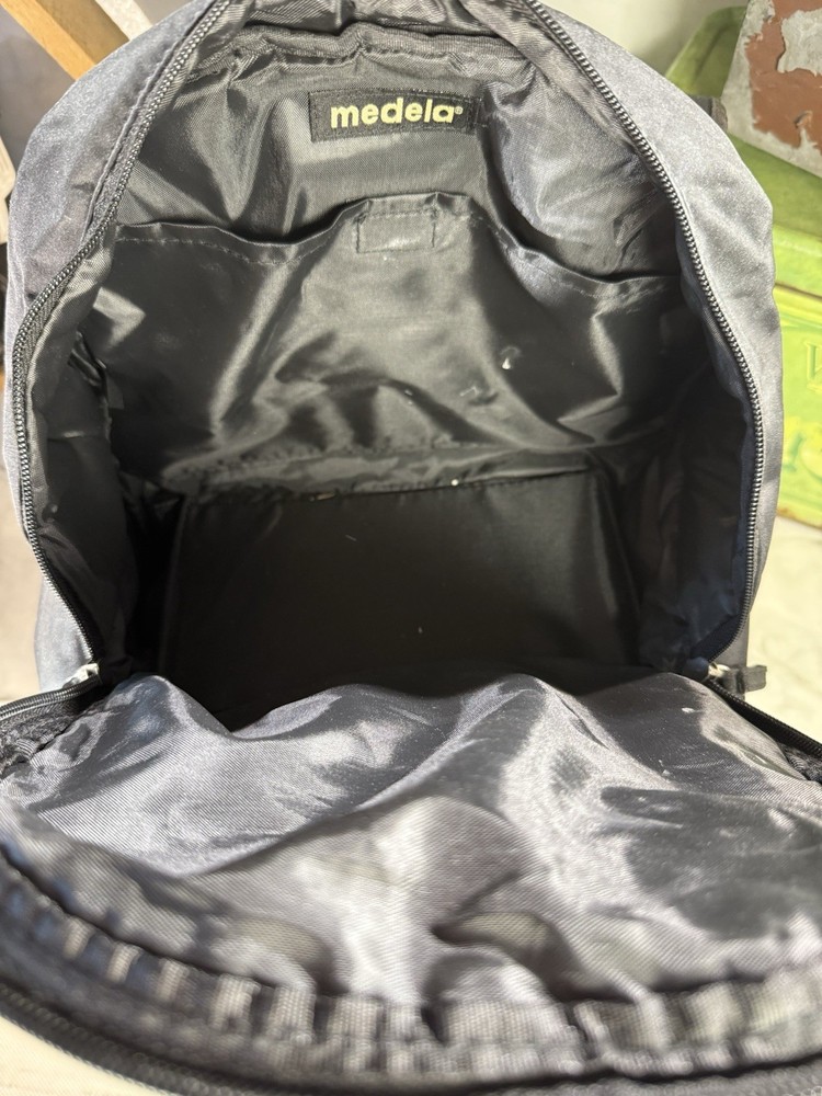 Medela Pump in Style Advanced Electric Breast Pump. Read Description.