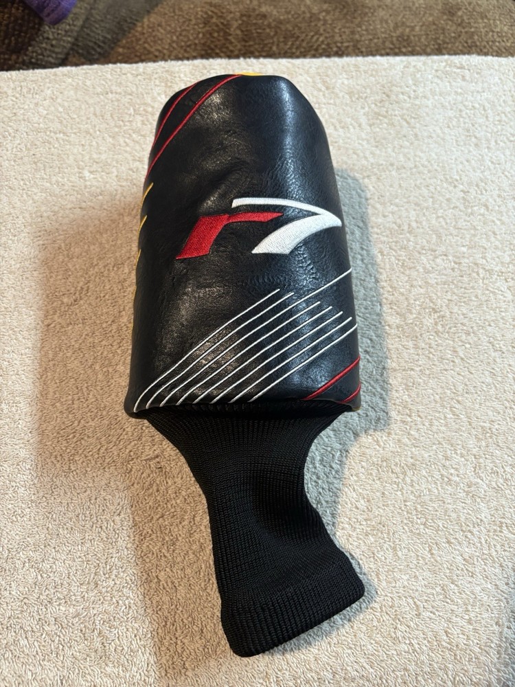 TaylorMade R7 Mini Driver Headcover