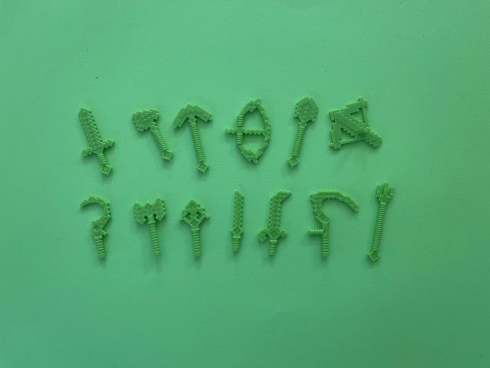 Lego Minecraft Emerald Weapons ( 13 Pieces)