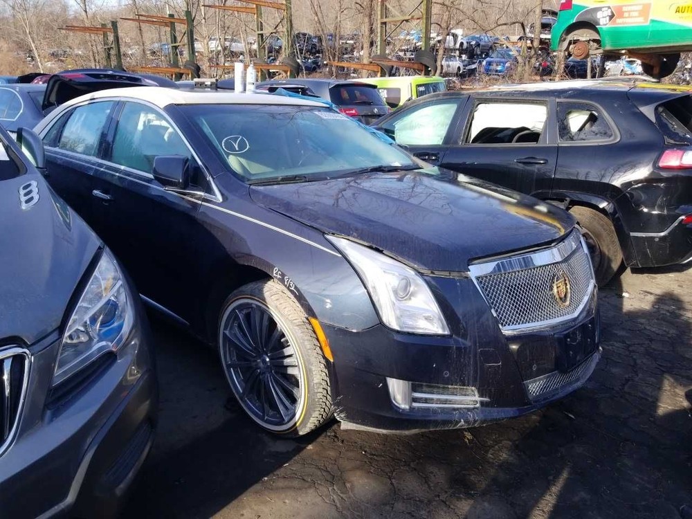 Camera/Projector Front View Camera Fits 13-14 SRX 5081652