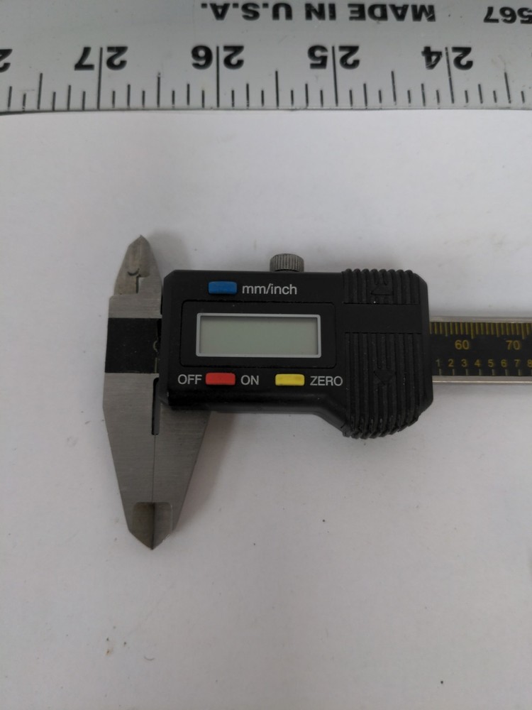 ELECTRONIC DIGITAL CALIPER