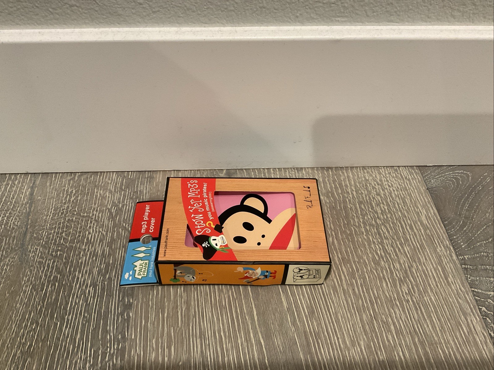 Retro Paul Frank Pink mp3 Player Cover New Monkey Music