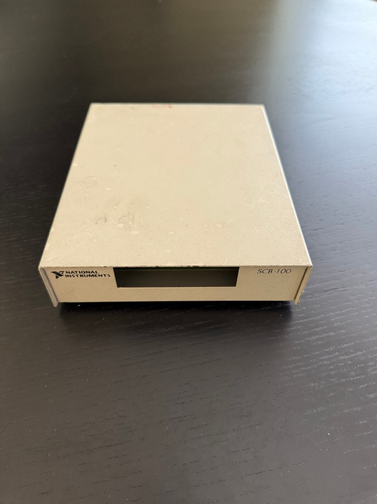 National Instruments SCB-100 182790B-01 shielded connector block