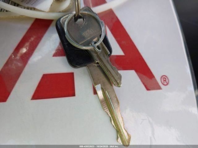 E350 2005 Glove Box 4908582