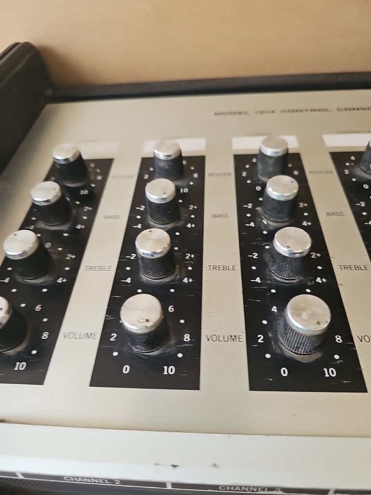 CLASSIC ALTEC MODEL 1214 CONTROL CONSOLE MIXER 6 + 1 CHANNEL