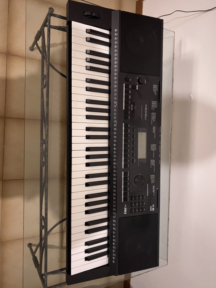 Medeli Professional Keyboard