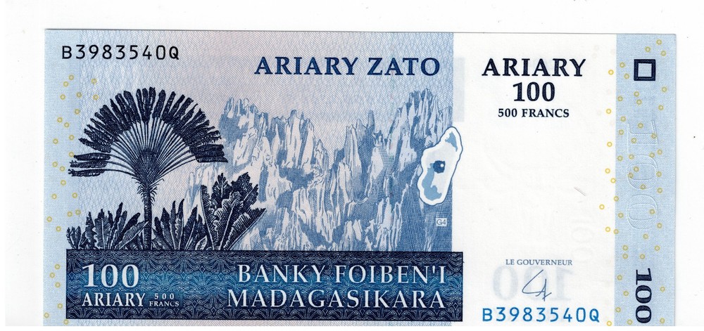 Africa 8 Different Banknotes