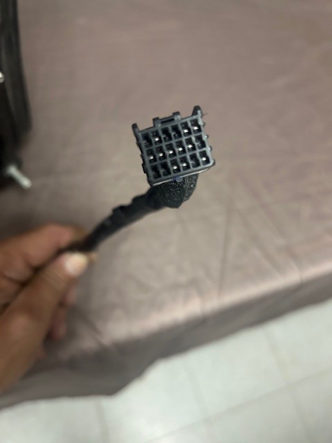 OEM, SIDE MIRROR ASSEMBLY, RH PASSENGER, BLACK, 2019-2025 CHEVY 4500/5500/6500