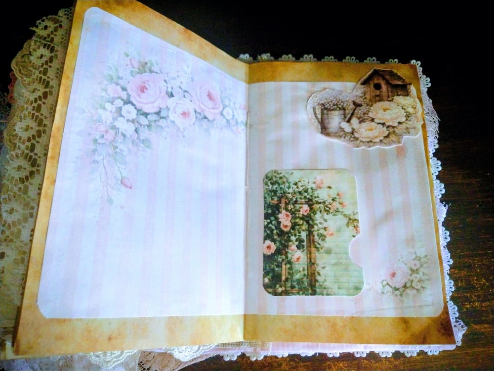 Shabby Chic Junk Journal