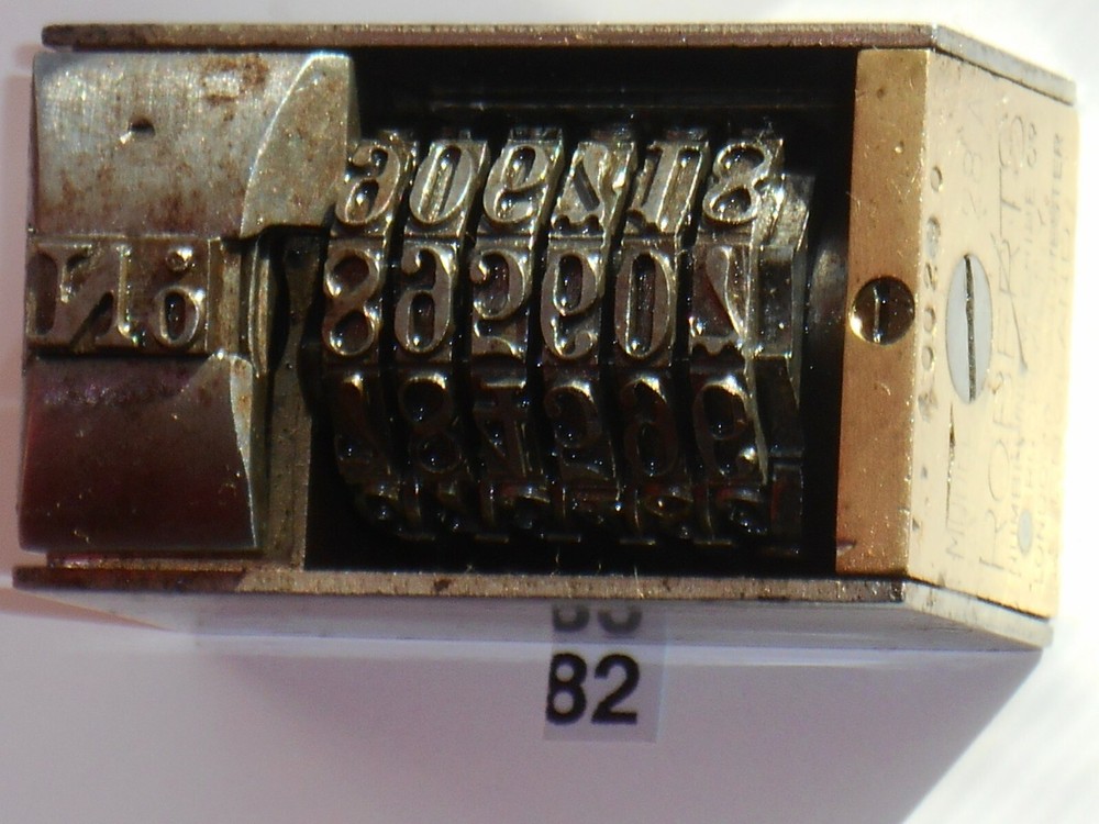 Roberts | letterpress numbering machine | 82R