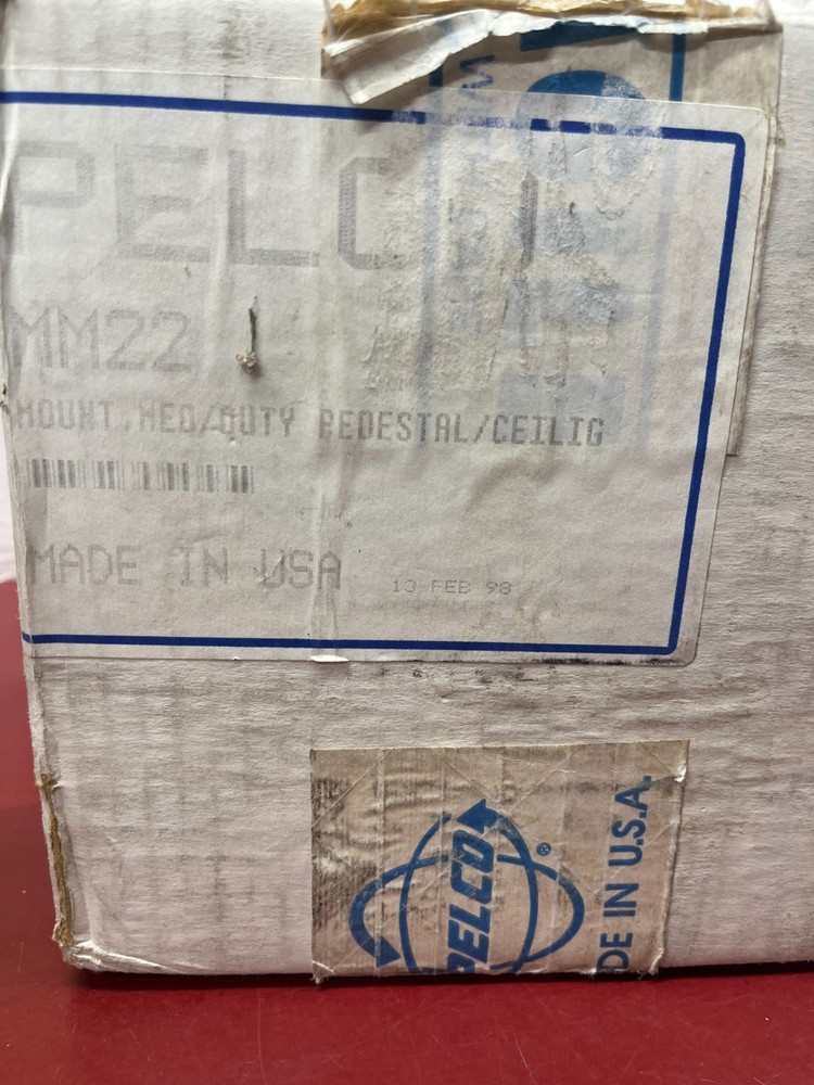 Pelco MM22 Pedestal/Ceiling Mount