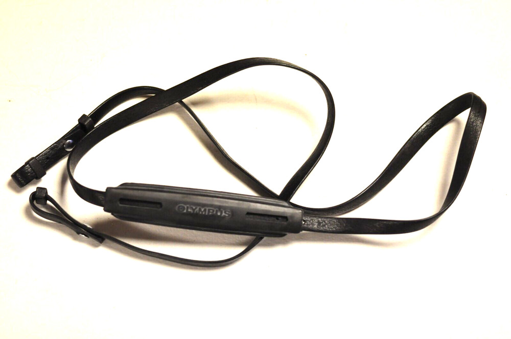 Original Olympus thin camera neck strap.