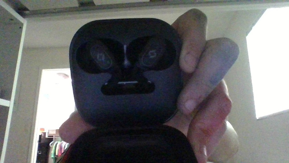 A16 wireless earbuds black color new condition