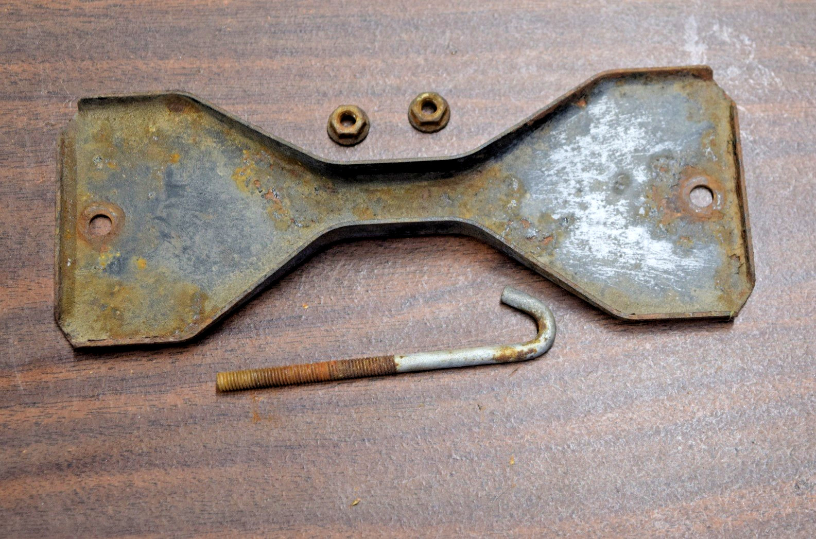 OEM Land Rover Discovery 2 Battery Hold Down Bracket Clamp w/ J Hook 1999 2004