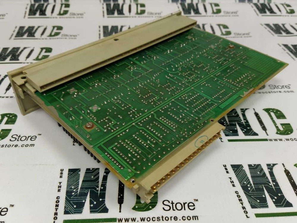 6ES5454-5AA12 SIEMENS OUTPUT BOARD DC DIGITAL.