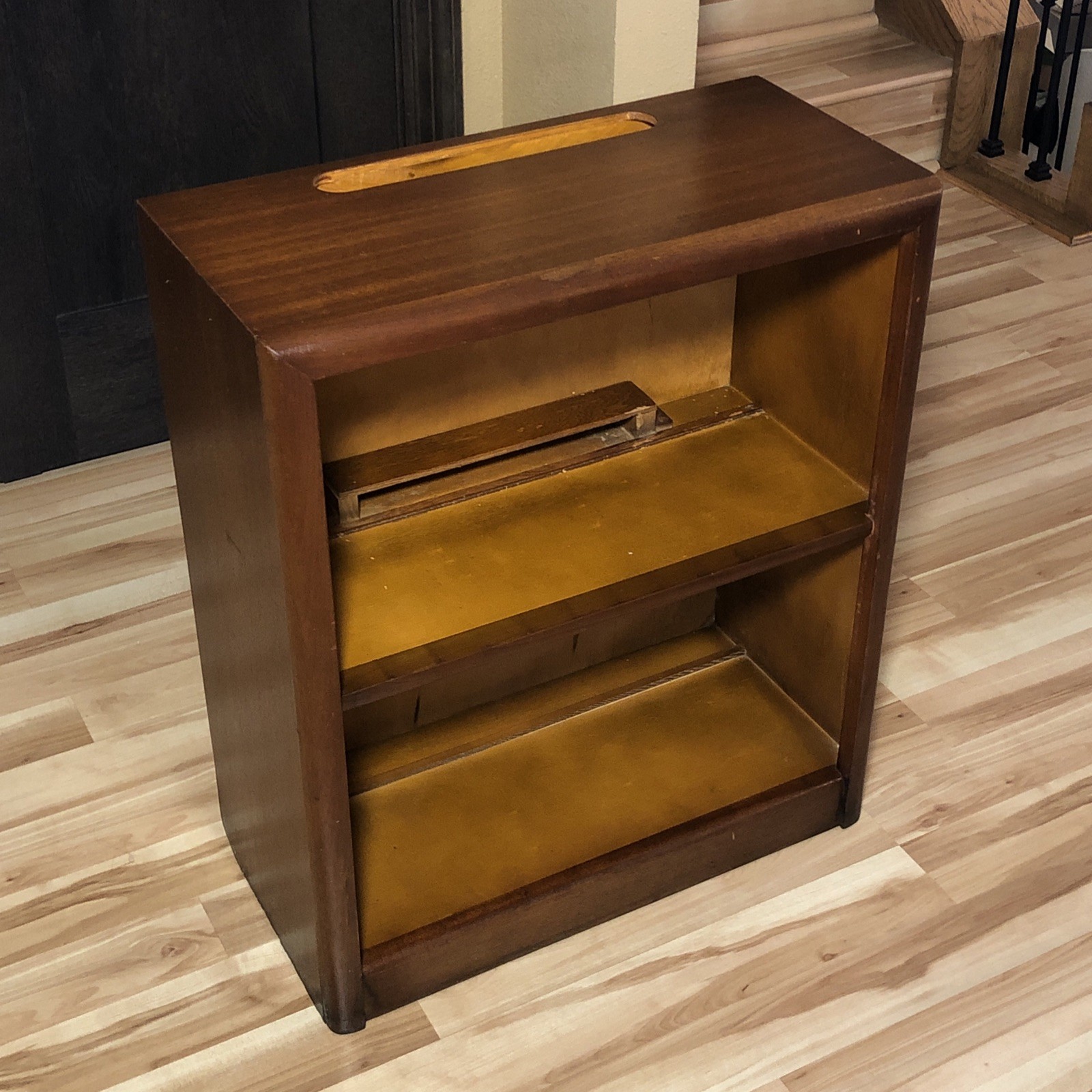 Midcentury Mahogany Wood Encyclopedia Bookcase Bookshelf Rounded Edges VTG MCM