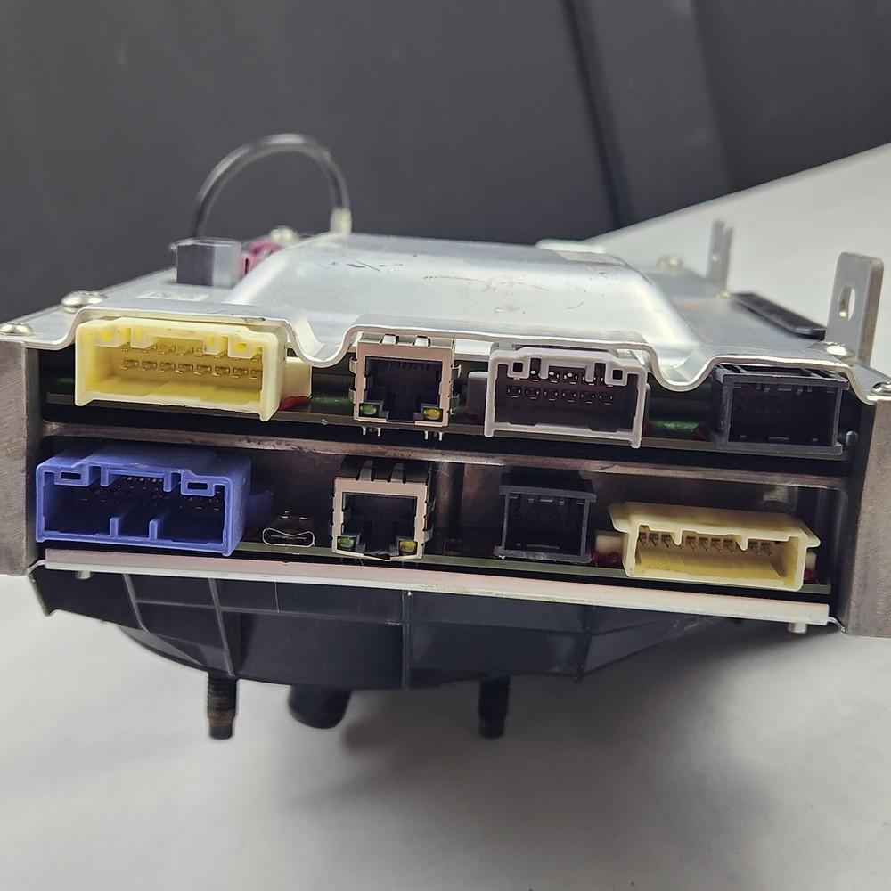 ✅ 2017-2019 OEM TESLA Model 3 Performance Media Computer Control Unit Module MCU