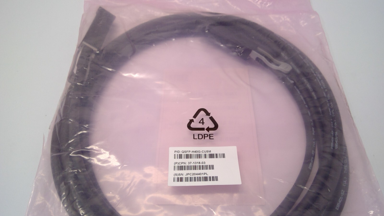 CISCO QSFP-H40G-CU5M 40GBASE-CR4 QSFP Passive Direct Copper Cable 5M 37-1318-03