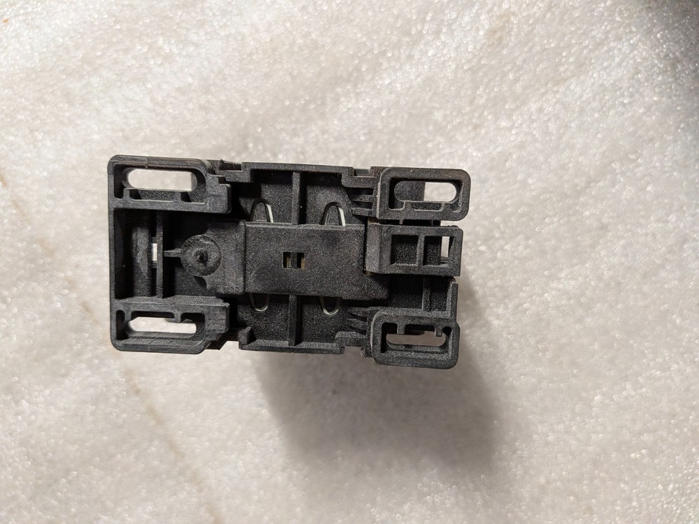 GE Contactor CLOOA310TJ