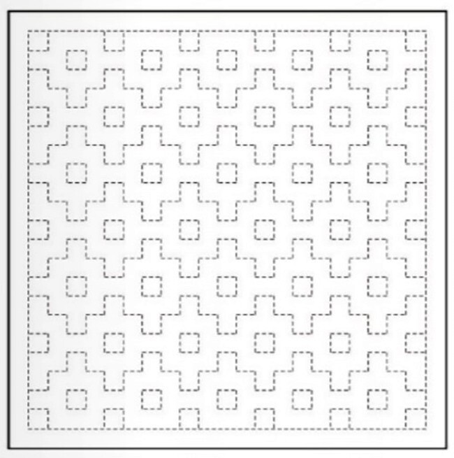 1005 - Sashiko Quilt Pre-printed Sampler - Connected Right Angles- Daruma -WHITE