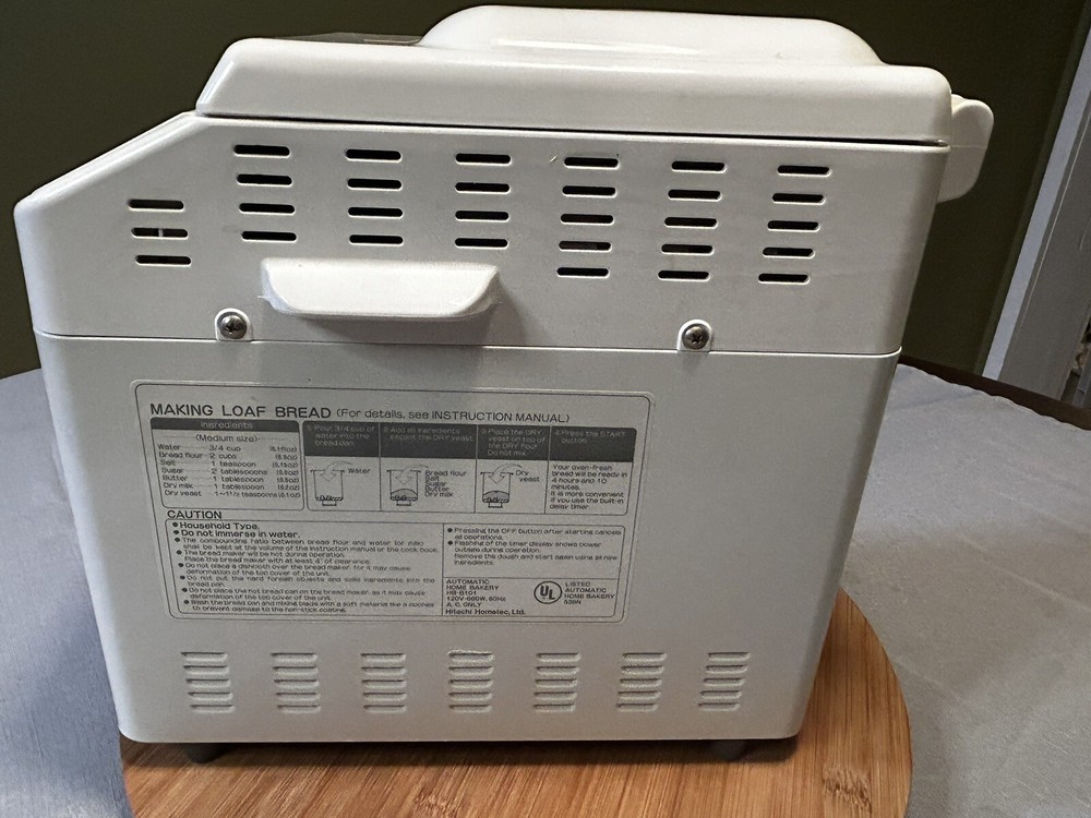 Hitachi Automatic Bread Maker Home Bakery Machine HB-B101...TESTED