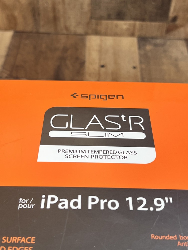 iPad Pro 12.9 in | Spigen [ Glas.tR Slim ] Slim Sensor Opening Screen Protector