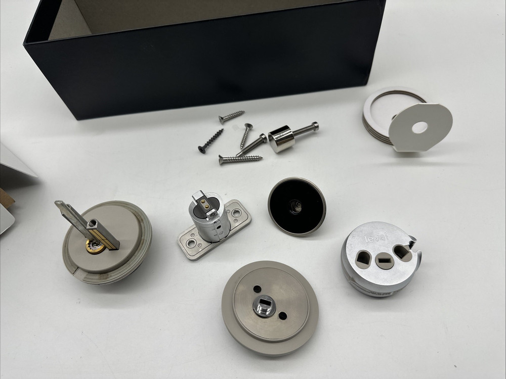 Level Lock - The Invisible Smart Lock C-e14u