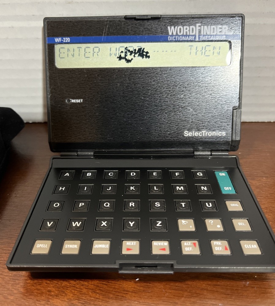 SelecTronics Word Finder WF-220 Dictionary / Working. “J1”