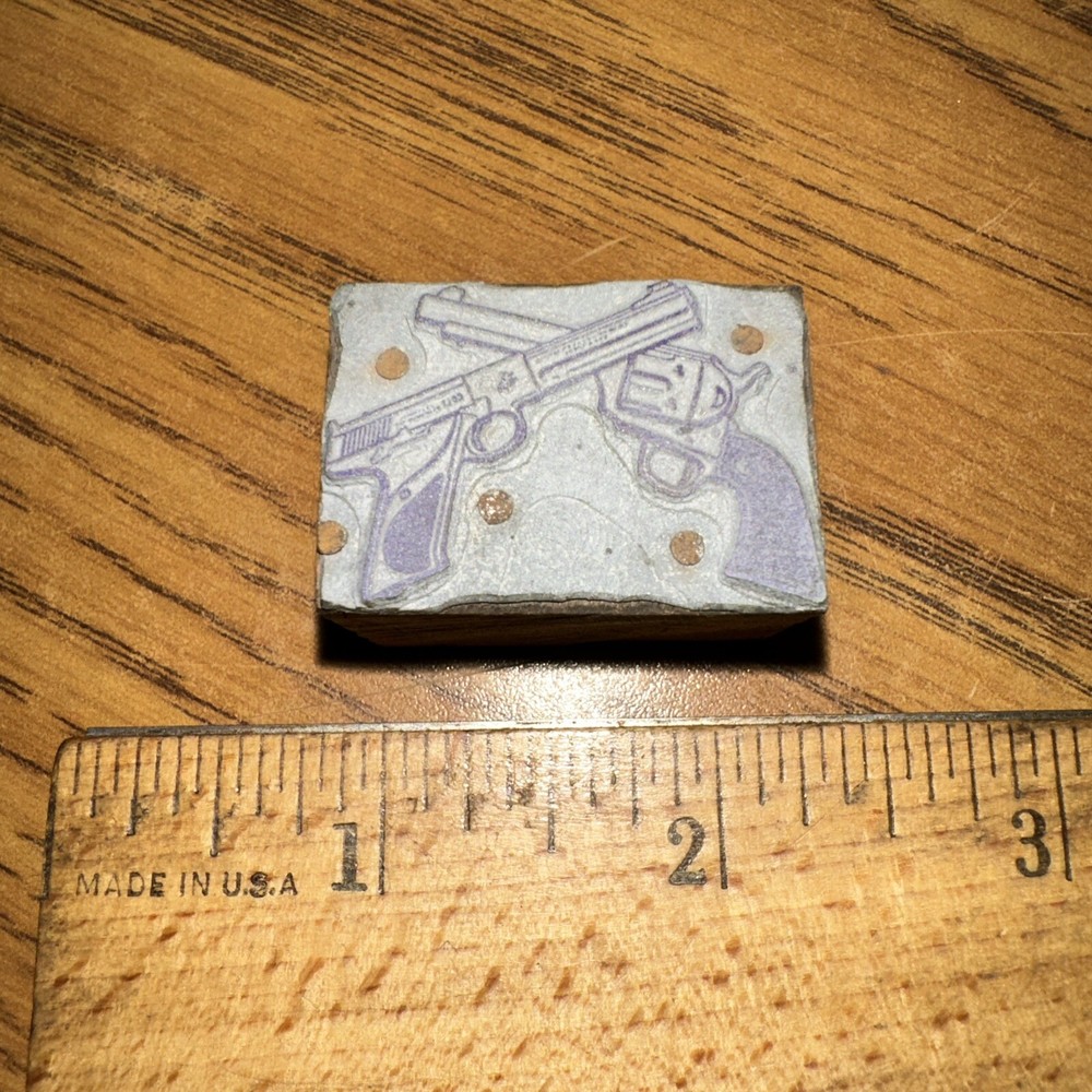 Print Block “ 2 Old Handguns “ Nice Image & Lines!