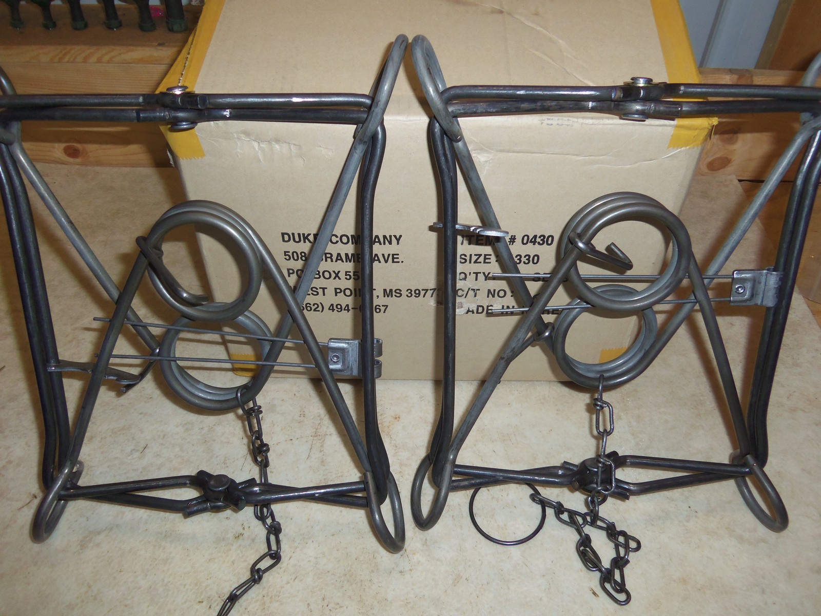 2  Duke 330 Body Grip Traps  Trapping  Beaver Otter Coyote  Bobcat 0430