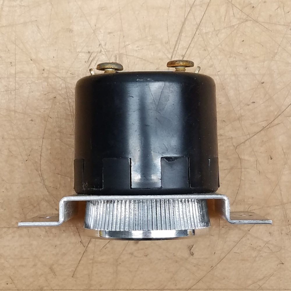 Edwards E105A Pulsating Visual Signal, 6-28VDC - USED