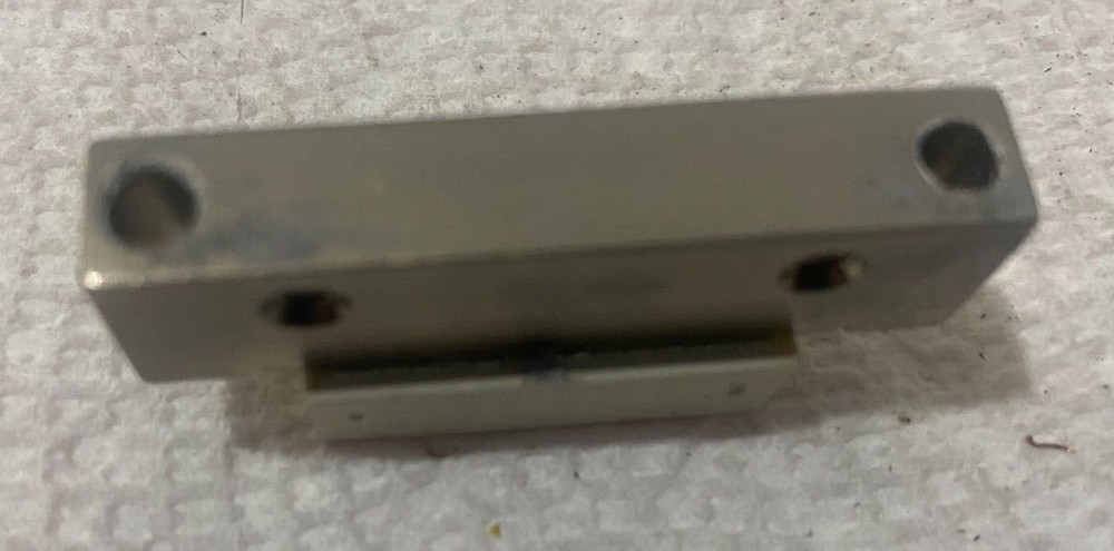 RFMD R1005300L Linear amplifier