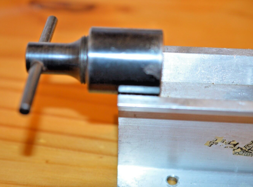 Vintage HERTER'S Case Trimmer