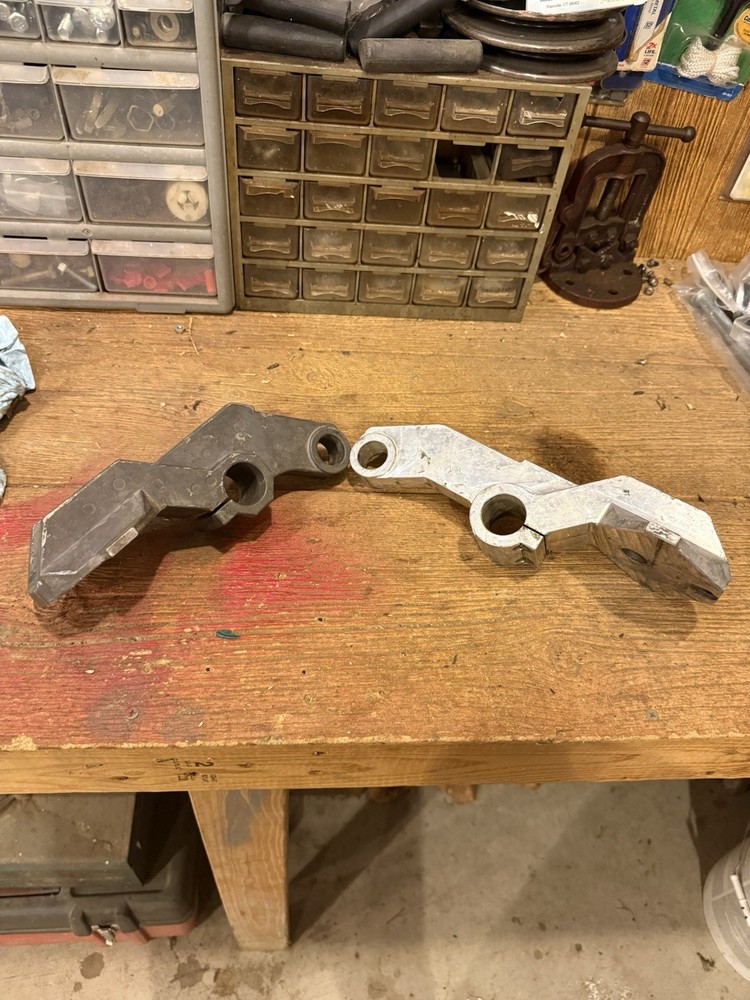 Mcelroy Fusing Machine Facer Bracket ￼