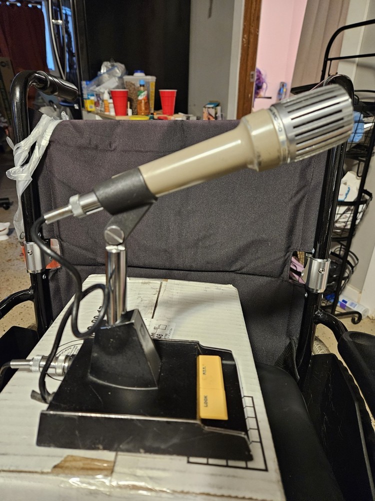 Kenwood MC 50 microphone