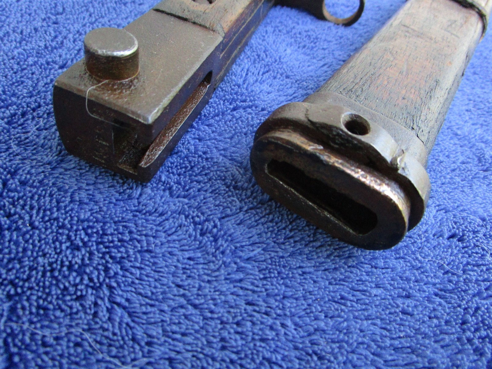 ORIGINAL LATE WW2 JAPANESE TYPE 30 ARISAKA BAYONET AND SCABBARD MAKER JINSEN