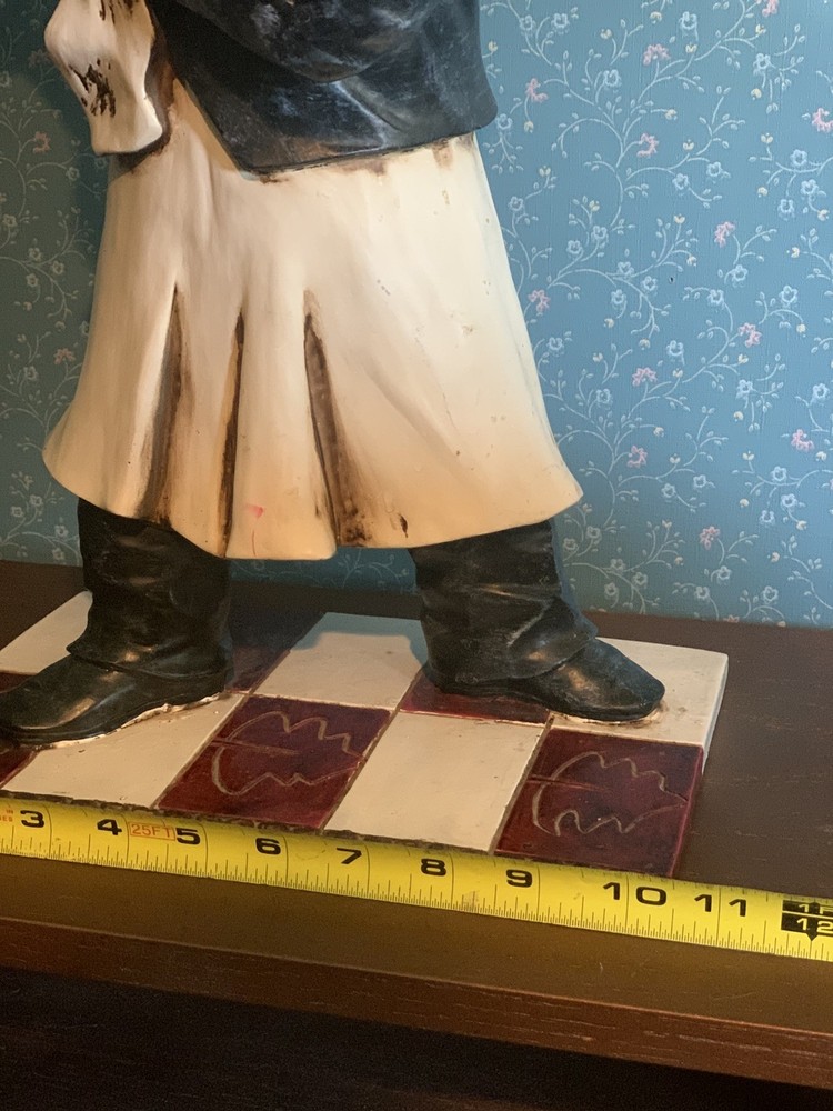 Table Waiter Statue Carrying 9” Serving Tray On Shoulder.