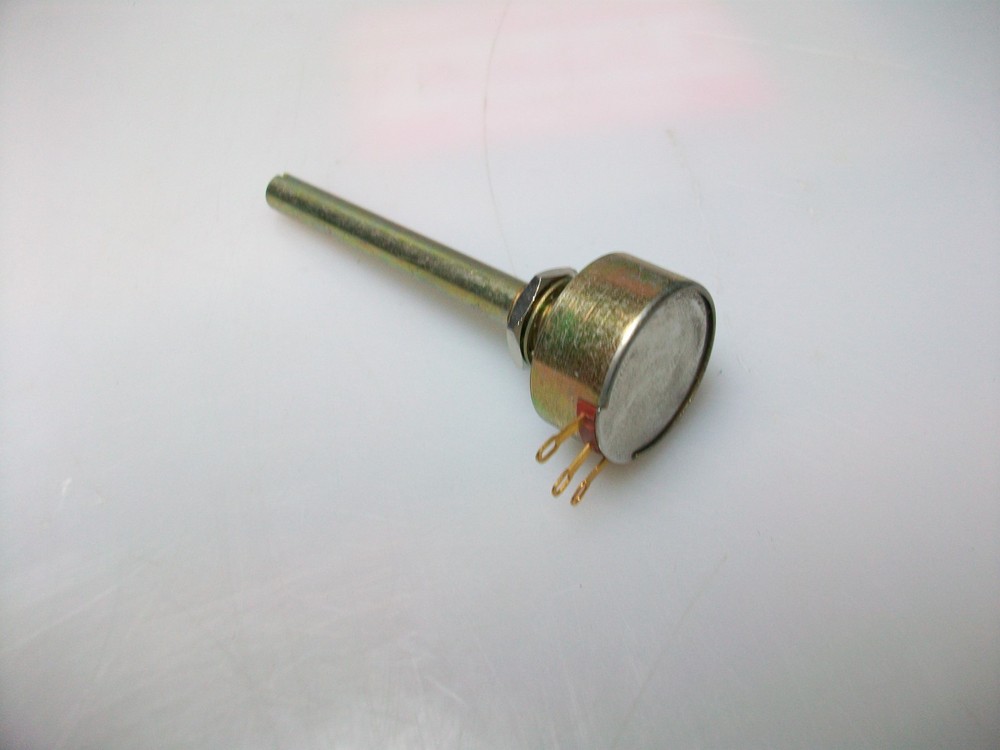 PEC 2 MEG - LINEAR TAPER - 2 1/8 " SHAFT