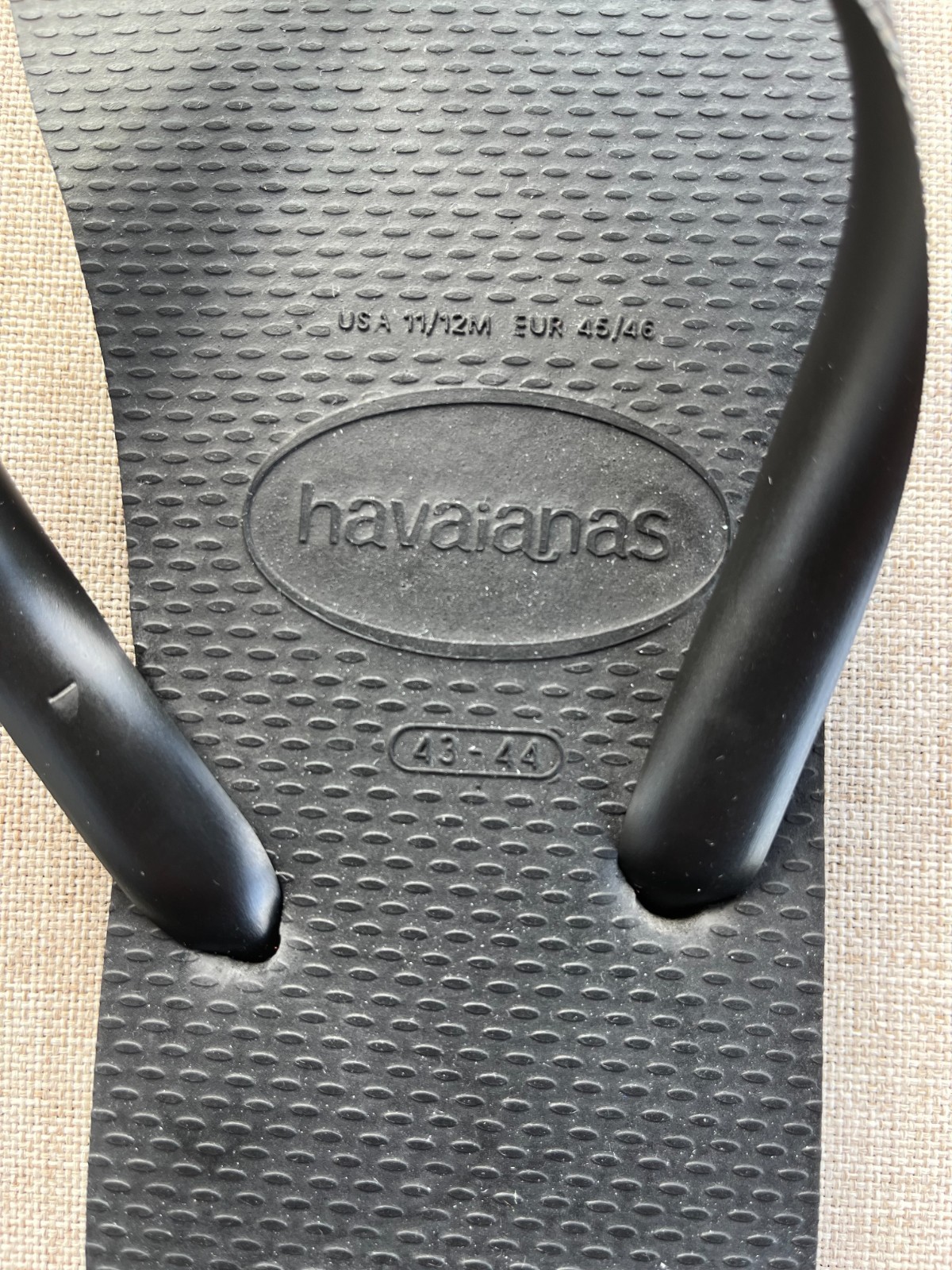 Havaianas Top Flip Flops, Black , Men’s US 11/12 - Brand New