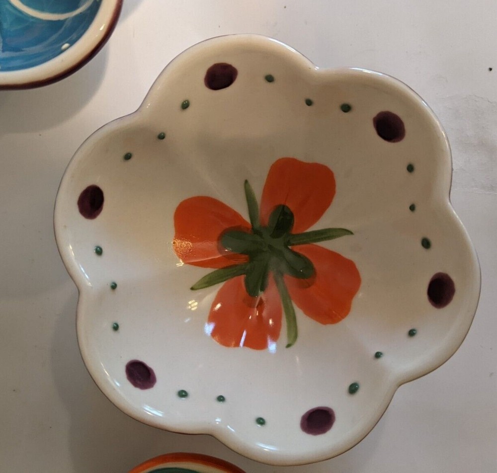 Bright Colored Floral Nesting Ceramic Measuring Cups 4 Pieces Boho Shabby Chic