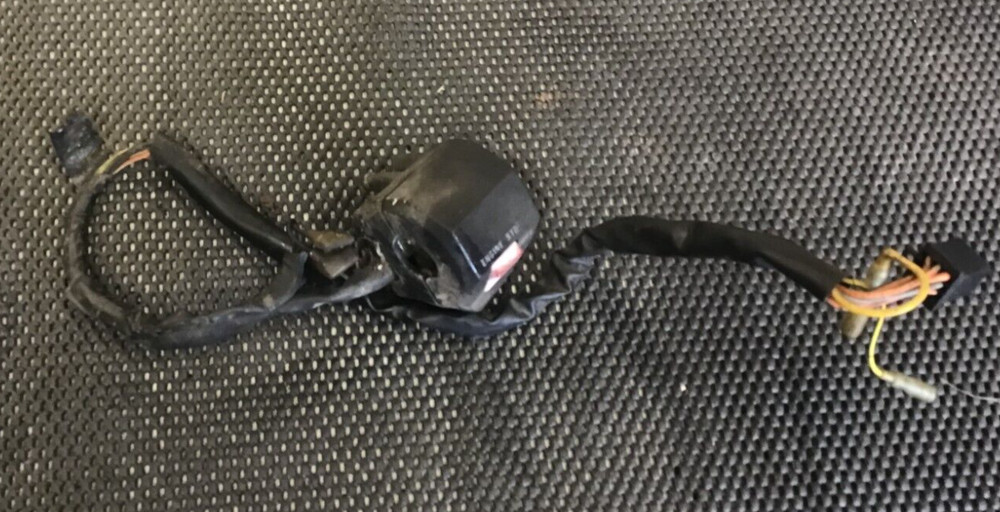 Suzuki VX800 Right Side Switch Gear 1990 Model (Untested) 10056 T300