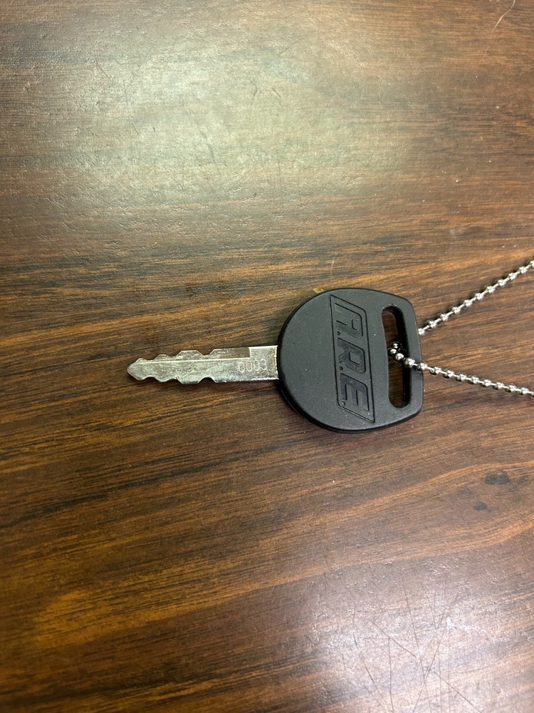 A.R.E. Truck Cap Key #0003