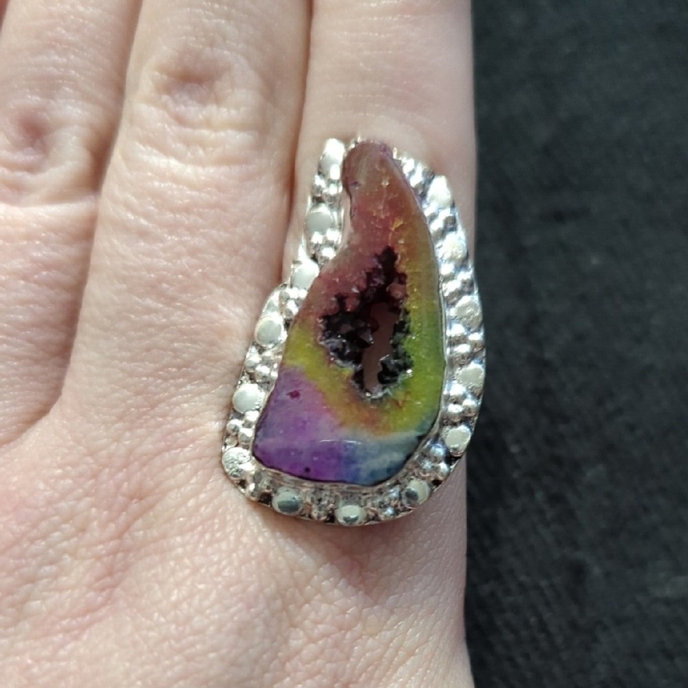 Silver Plated Rainbow Solar Quartz Druzy Gemstone Statement Ring - Size 8.5