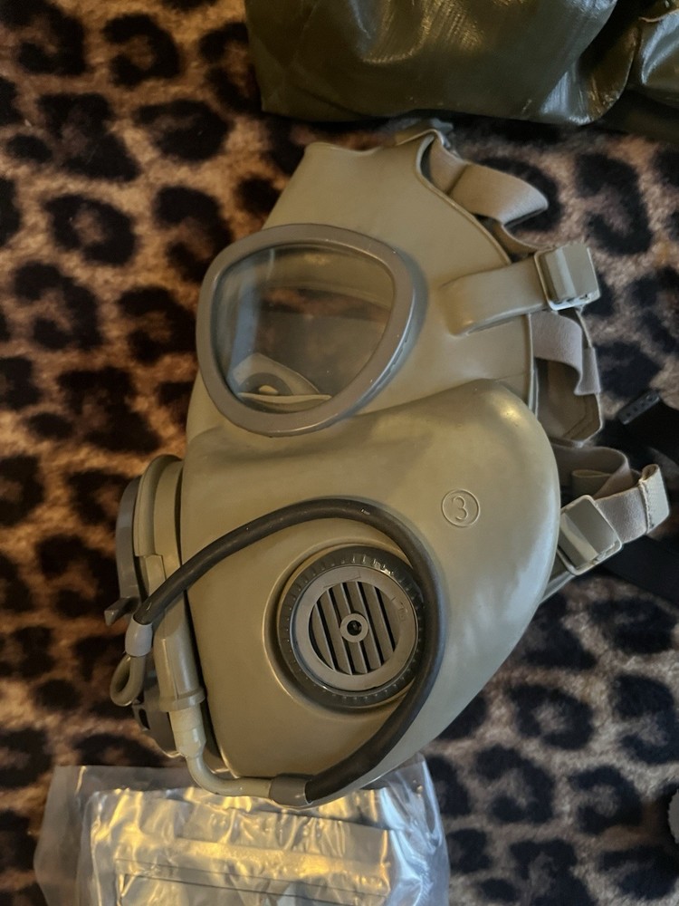 Gas Mask