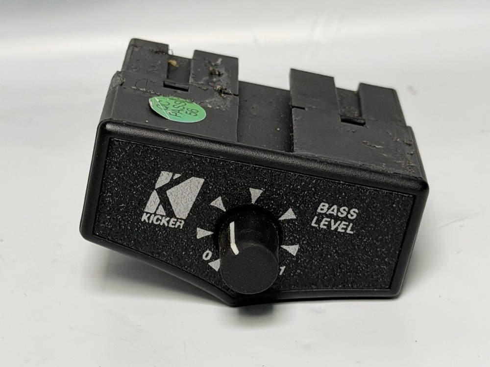 Kicker Bass Control Knob/Remote EQ Accessory