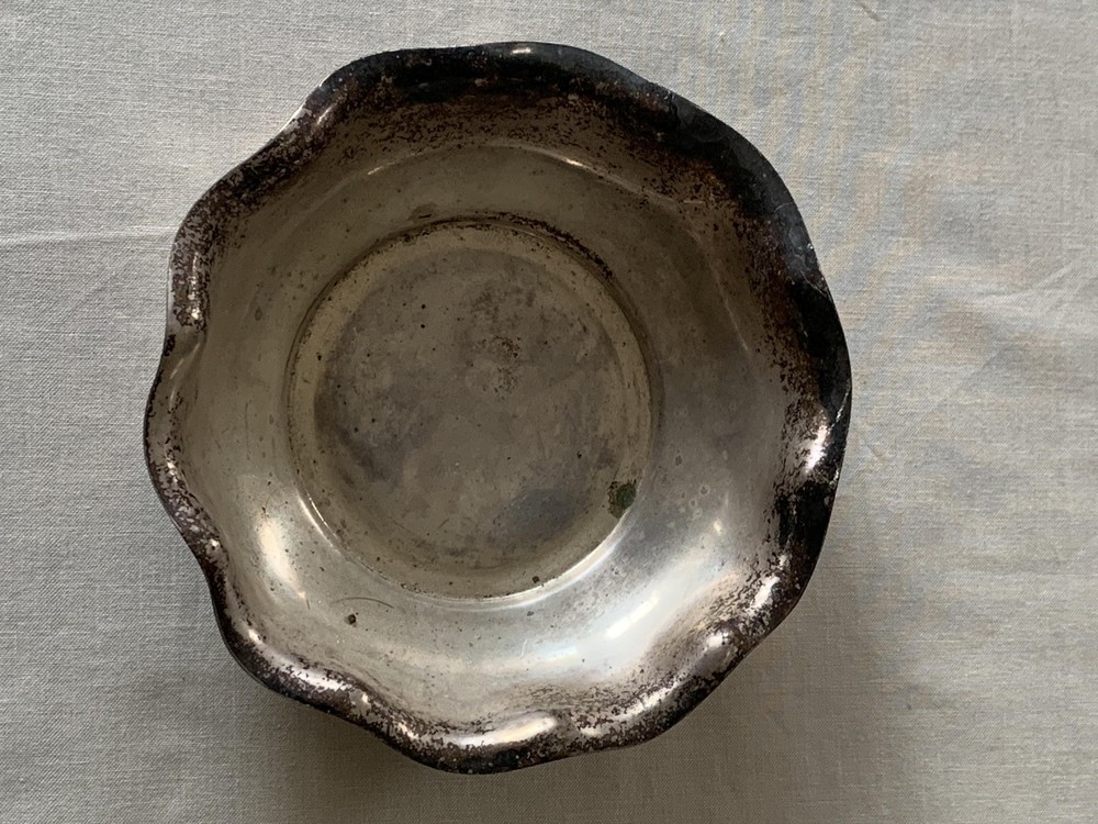 Vintage Reed & Barton Silverplate Bowl 115 Heart Mark Scalloped Edge Dish USA