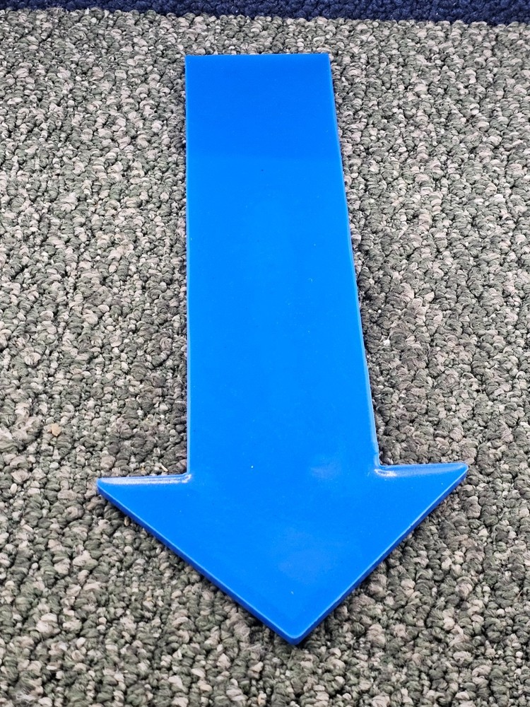 (QTY 6) Gopher Directional Arrow Poly Spots Blue