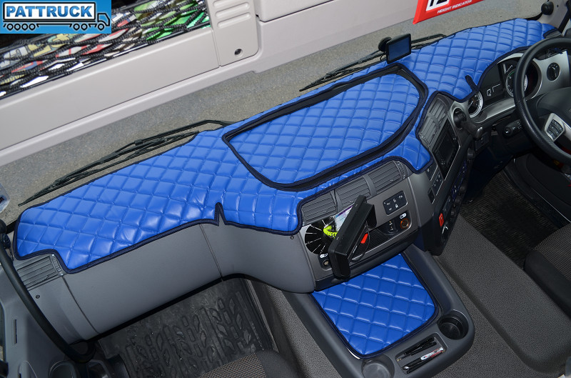 DAF CF EURO 6 - ECO LEATHER DASH MAT-BLUE