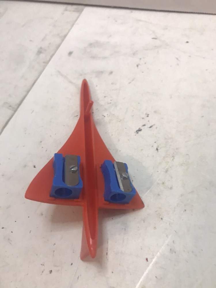 Vintage Rare plastic airplane pencil twin Engine sharpener